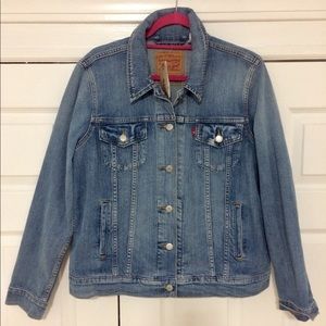 Levi's Women's Boyfriend Trucker Jacket, XL